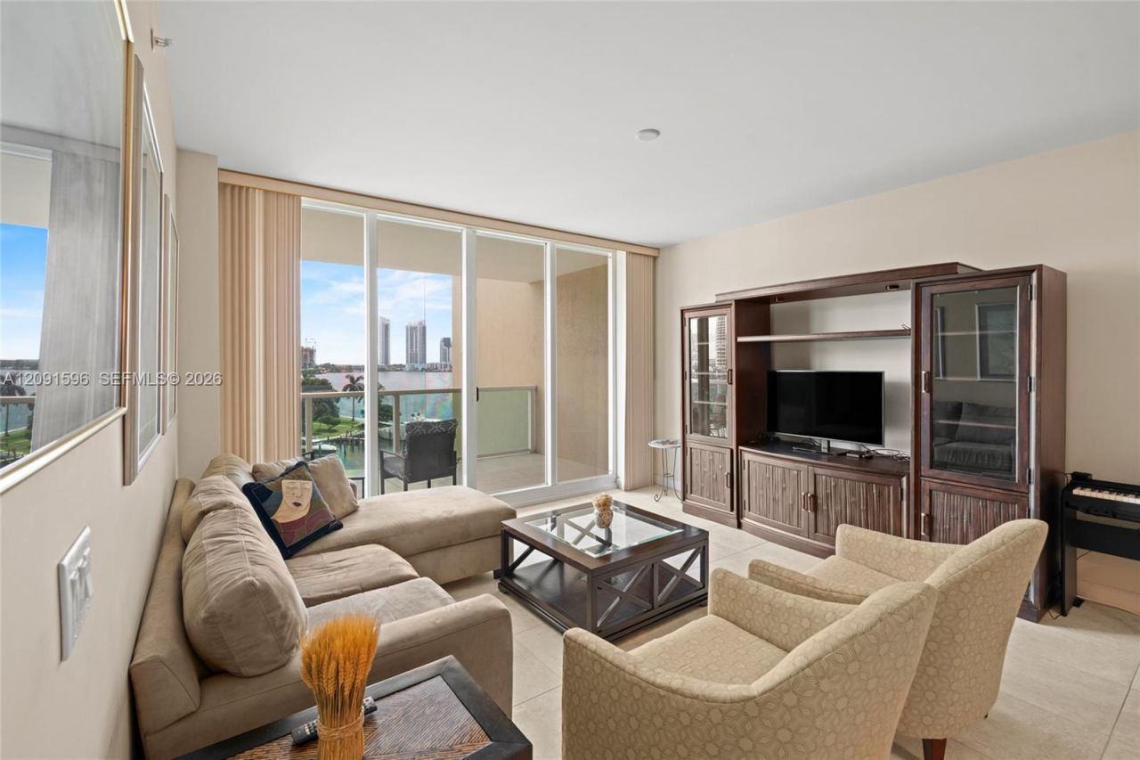 3340 NE 190th St, Unit 708, Aventura, FL 33180 Photo