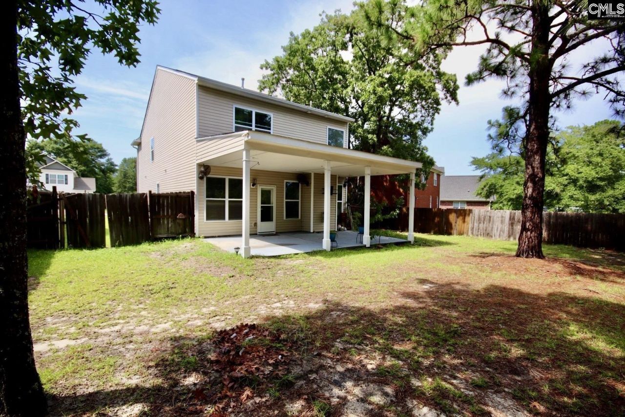 16 Furlong Downs Street Photo 40