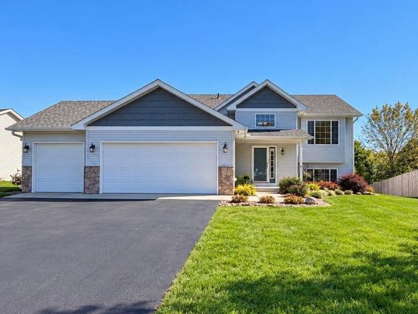 911 Morrison Avenue S, Annandale, MN 55302