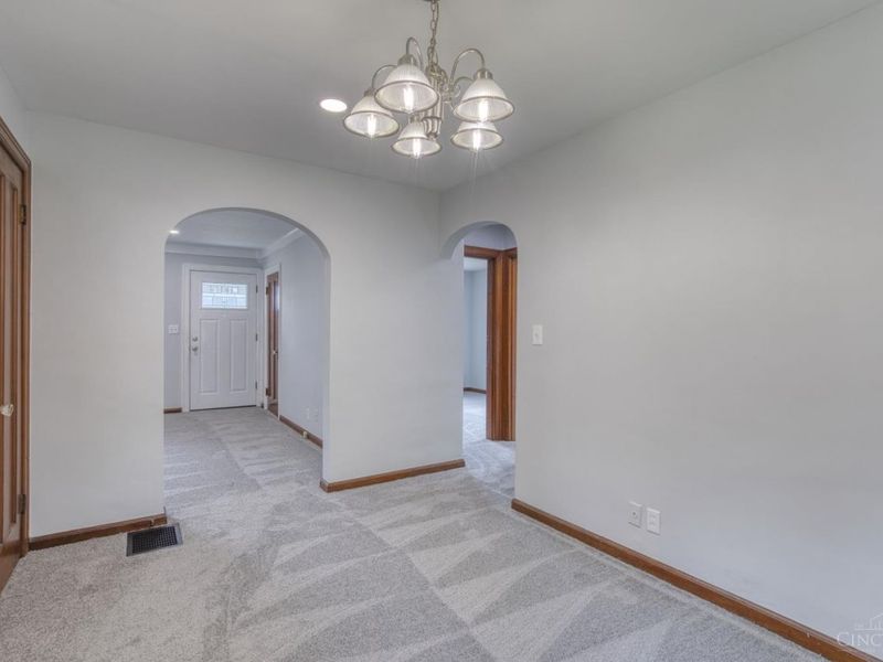 6435 Graceland Avenue, Golf Manor, OH 45237 Photo 7