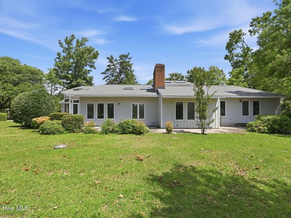 110 Beechwood Drive , Morehead City, NC 28557