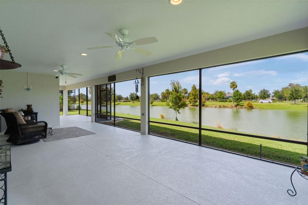 5870 Flint Loop, The Villages, FL 32163 Photo