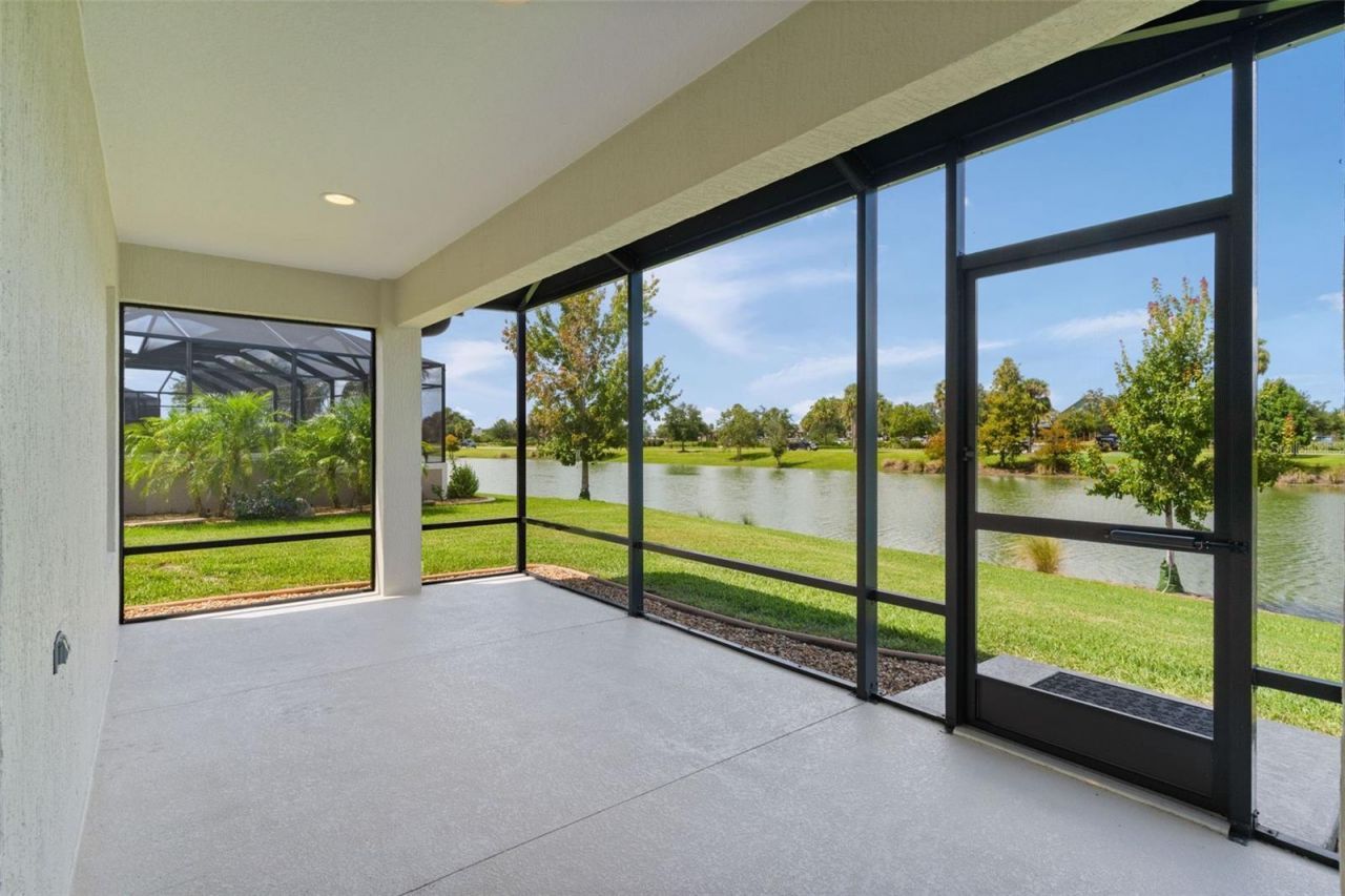5870 Flint Loop, The Villages, FL 32163 Photo