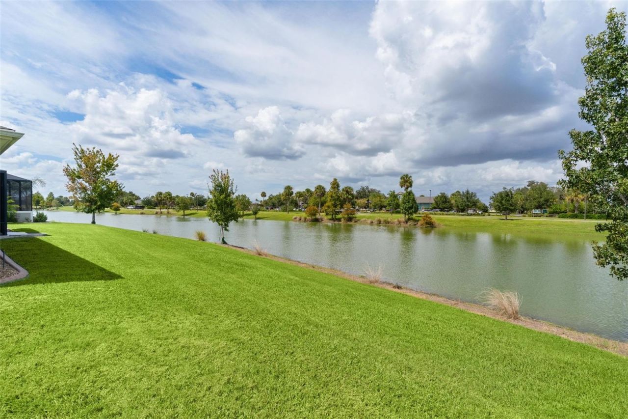 5870 Flint Loop, The Villages, FL 32163 Photo