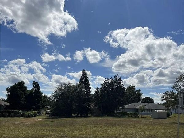 3709 SEBRING PARKWAY , SEBRING, FL 33870