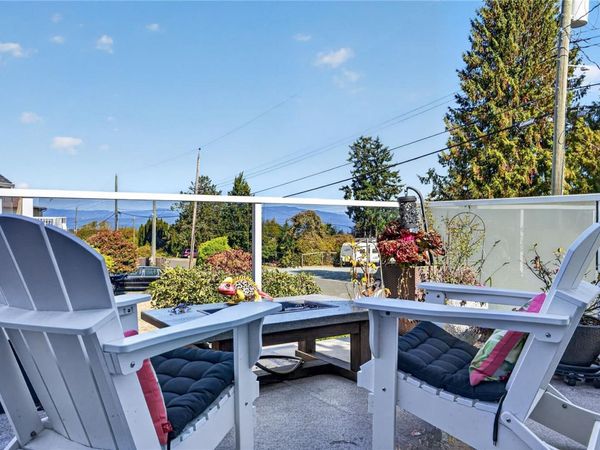 853 Glenhale Cres , Parksville, BC V9P 1Z8