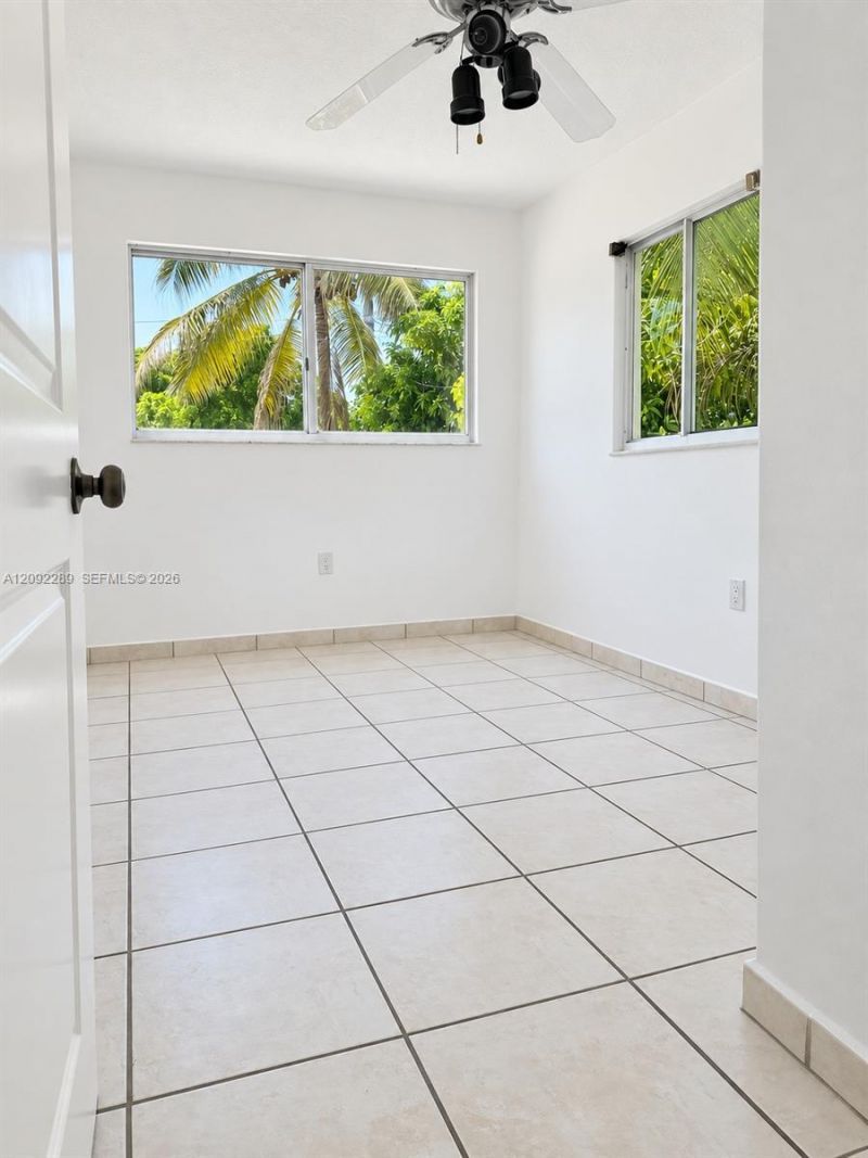3229 NW 34th St , Miami, FL 33142 Photo