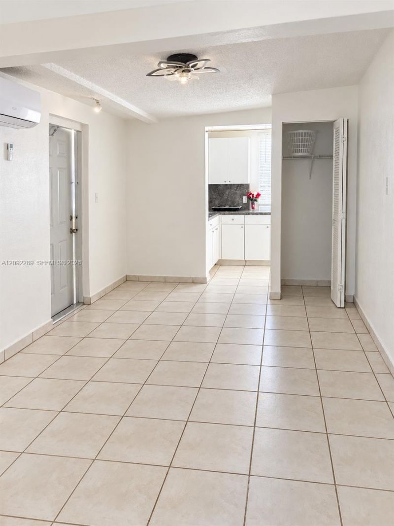 3229 NW 34th St , Miami, FL 33142 Photo