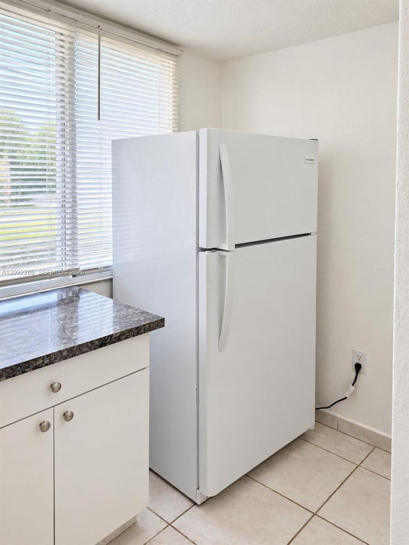 3229 NW 34th St , Miami, FL 33142 Photo