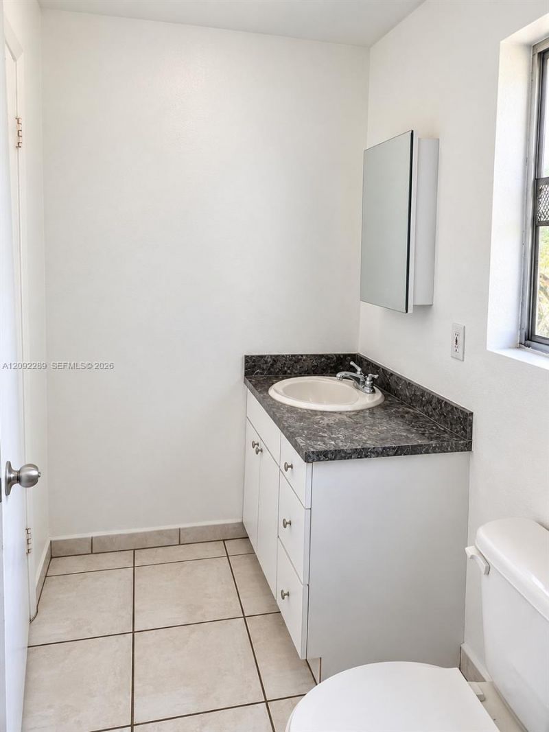 3229 NW 34th St , Miami, FL 33142 Photo