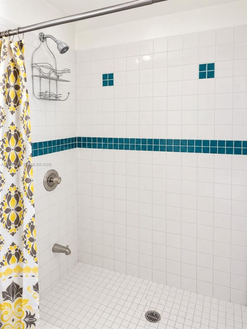 3229 NW 34th St , Miami, FL 33142 Photo