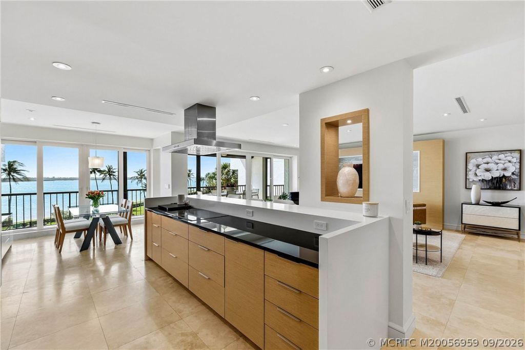2820 SE Dune Drive, Unit 2306, Stuart, FL 34996 Photo