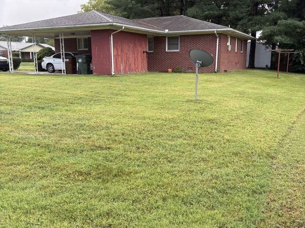 424 Scotty Drive , Brownstown, IN 47220