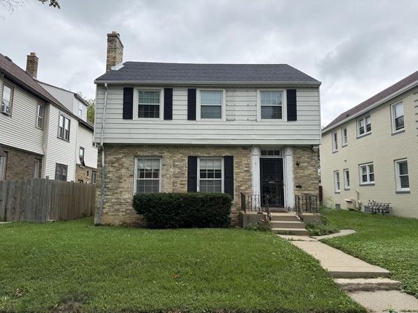 3140 N 42nd PLACE, Milwaukee, WI 53216