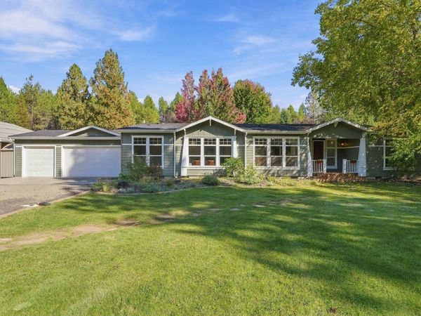 120 E Saltz Ln, Deer Park, WA 99006