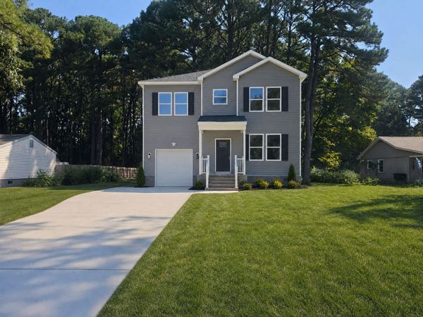 1621 Colonial , Smithfield, VA 23430