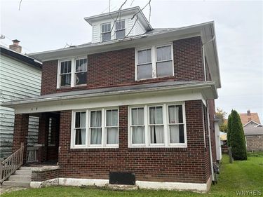 469 5th Street , Niagara Falls, NY 14301