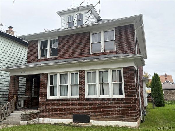 469 5th Street, Niagara Falls, NY 14301
