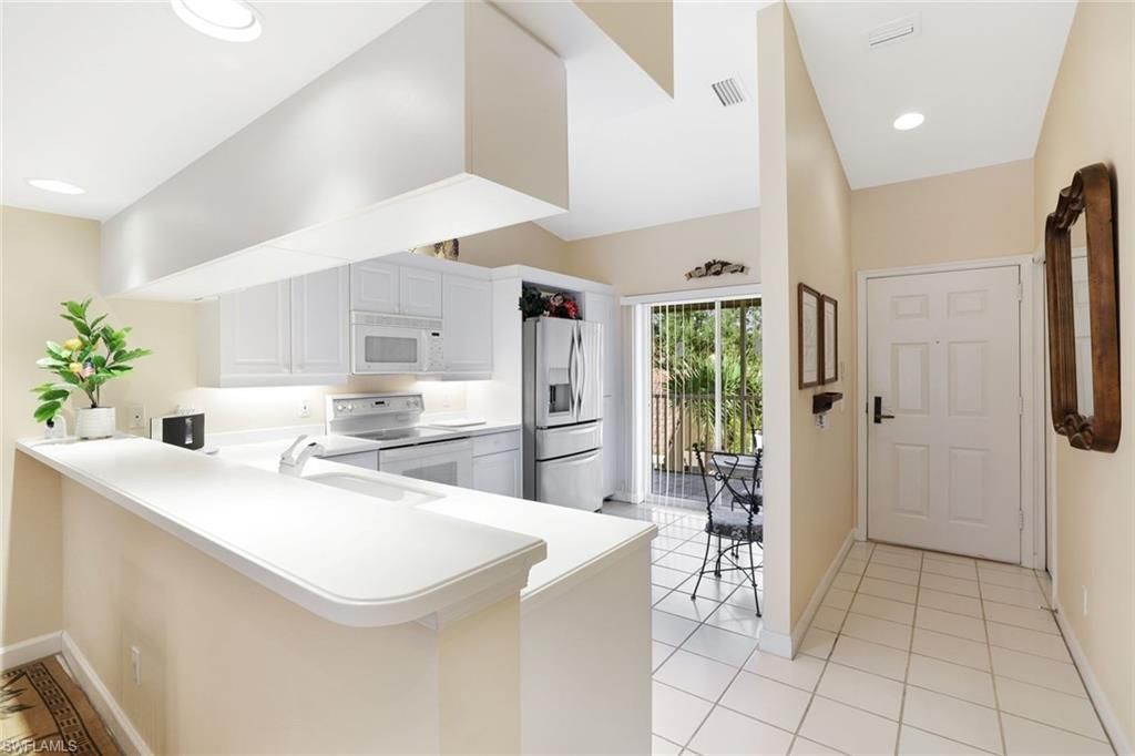 1650 Windy Pines Dr , Unit 2702, Naples, FL 34112 Photo