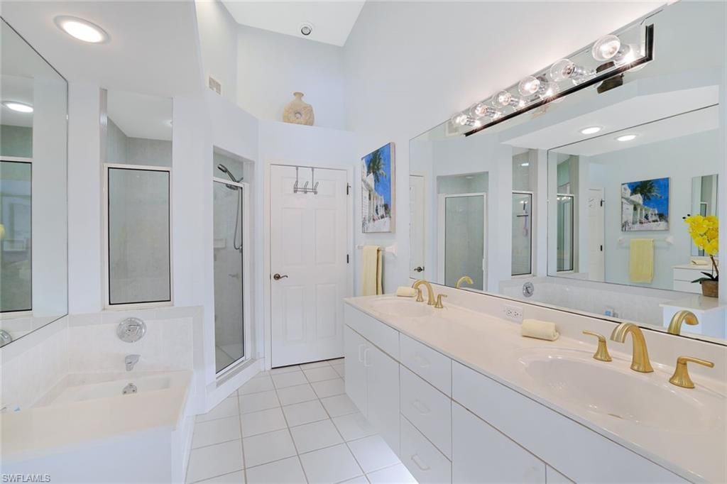 1650 Windy Pines Dr , Unit 2702, Naples, FL 34112 Photo