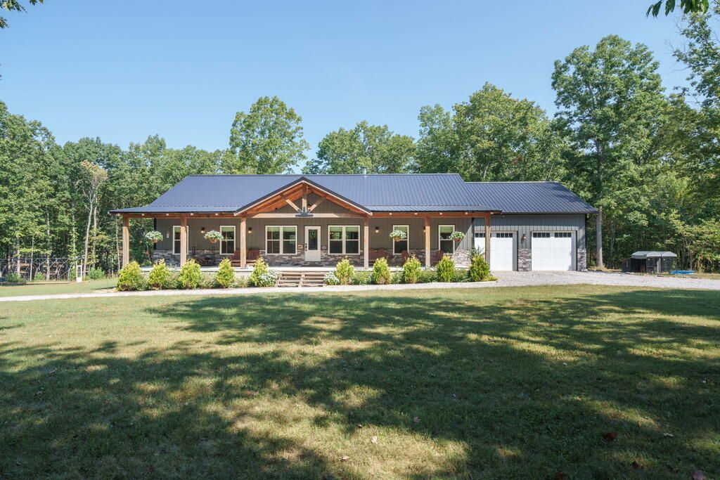 533 Lone Wolf Trail, Spencer, TN 38585 Main Photo
