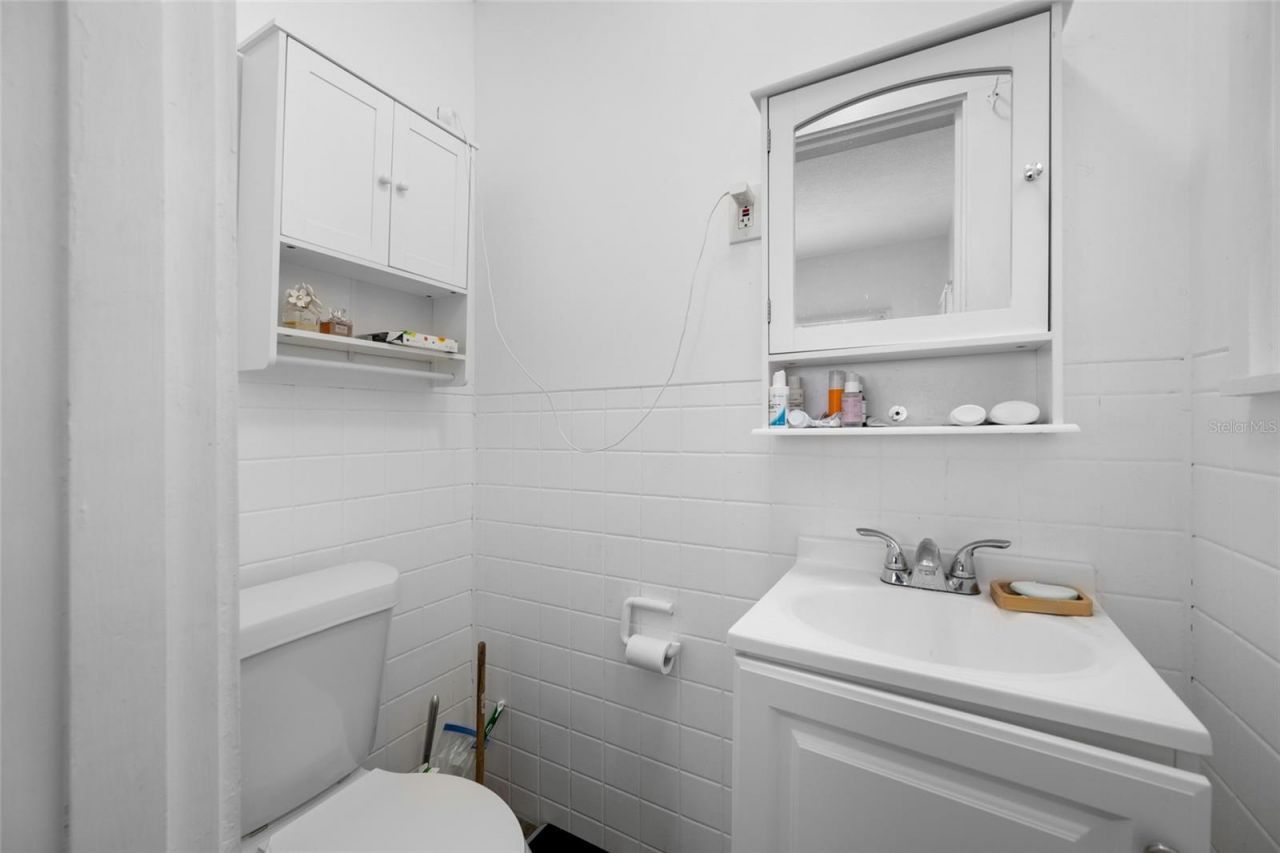 1225 11 Street N, Saint Petersburg, FL 33705 Photo
