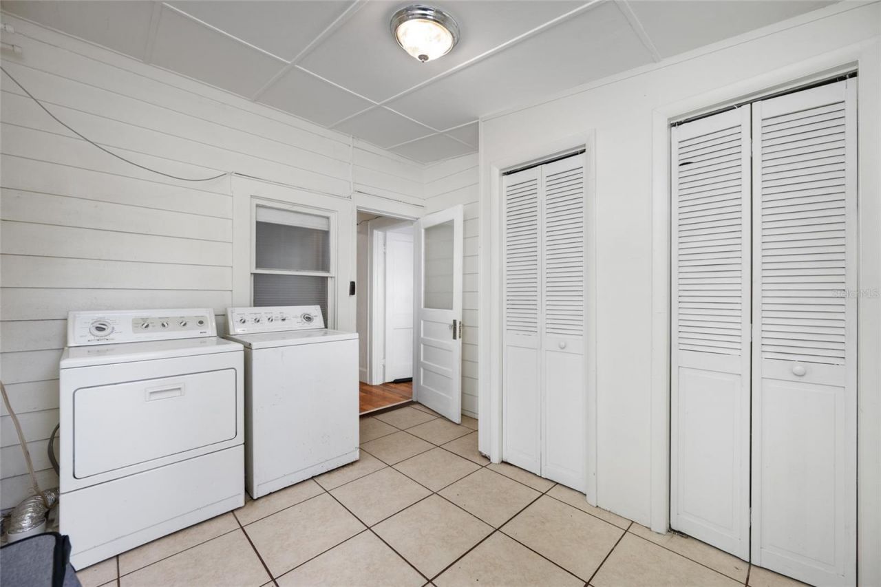 1225 11 Street N, Saint Petersburg, FL 33705 Photo