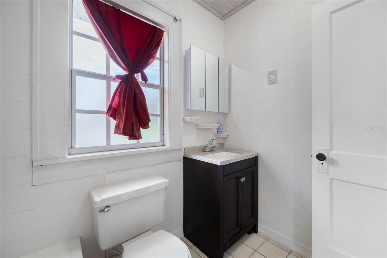 1225 11 Street N, Saint Petersburg, FL 33705 Photo