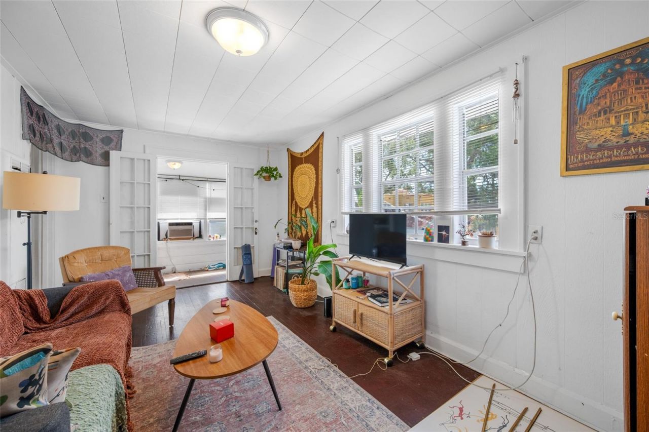 1225 11 Street N, Saint Petersburg, FL 33705 Photo