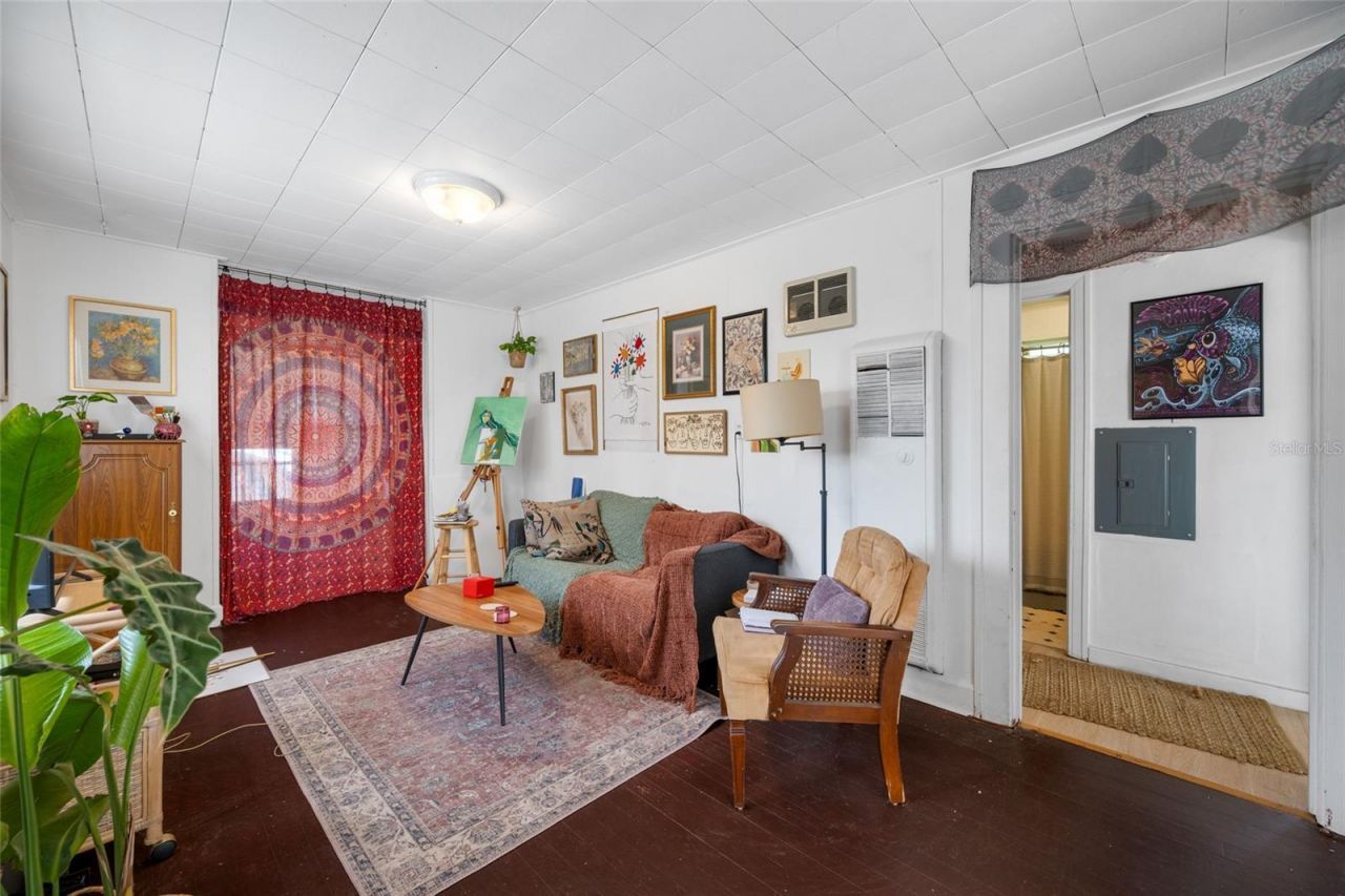 1225 11 Street N, Saint Petersburg, FL 33705 Photo
