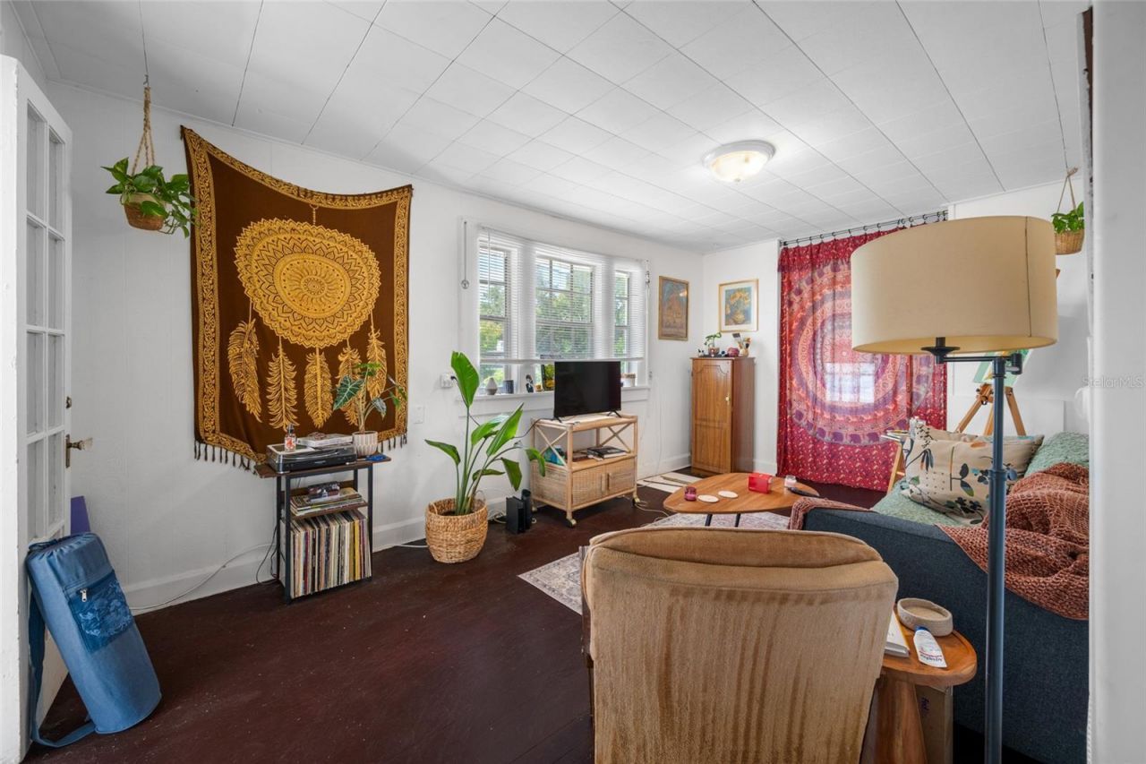1225 11 Street N, Saint Petersburg, FL 33705 Photo