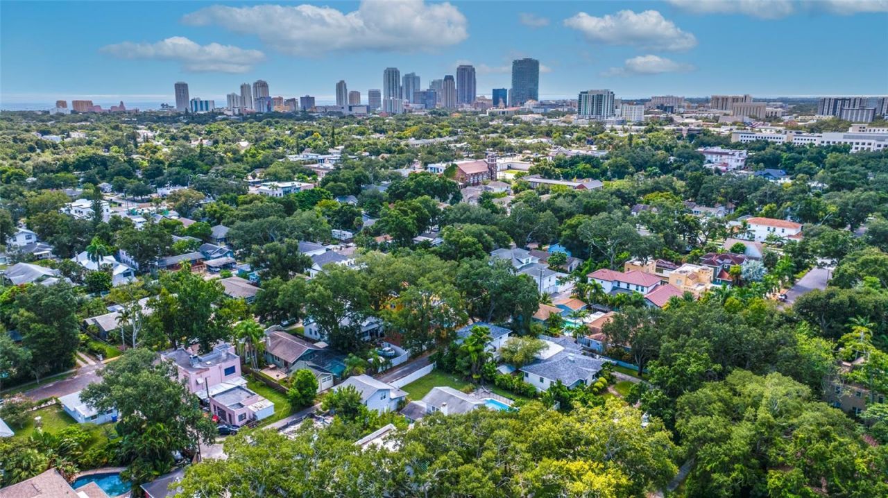 1225 11 Street N, Saint Petersburg, FL 33705 Photo