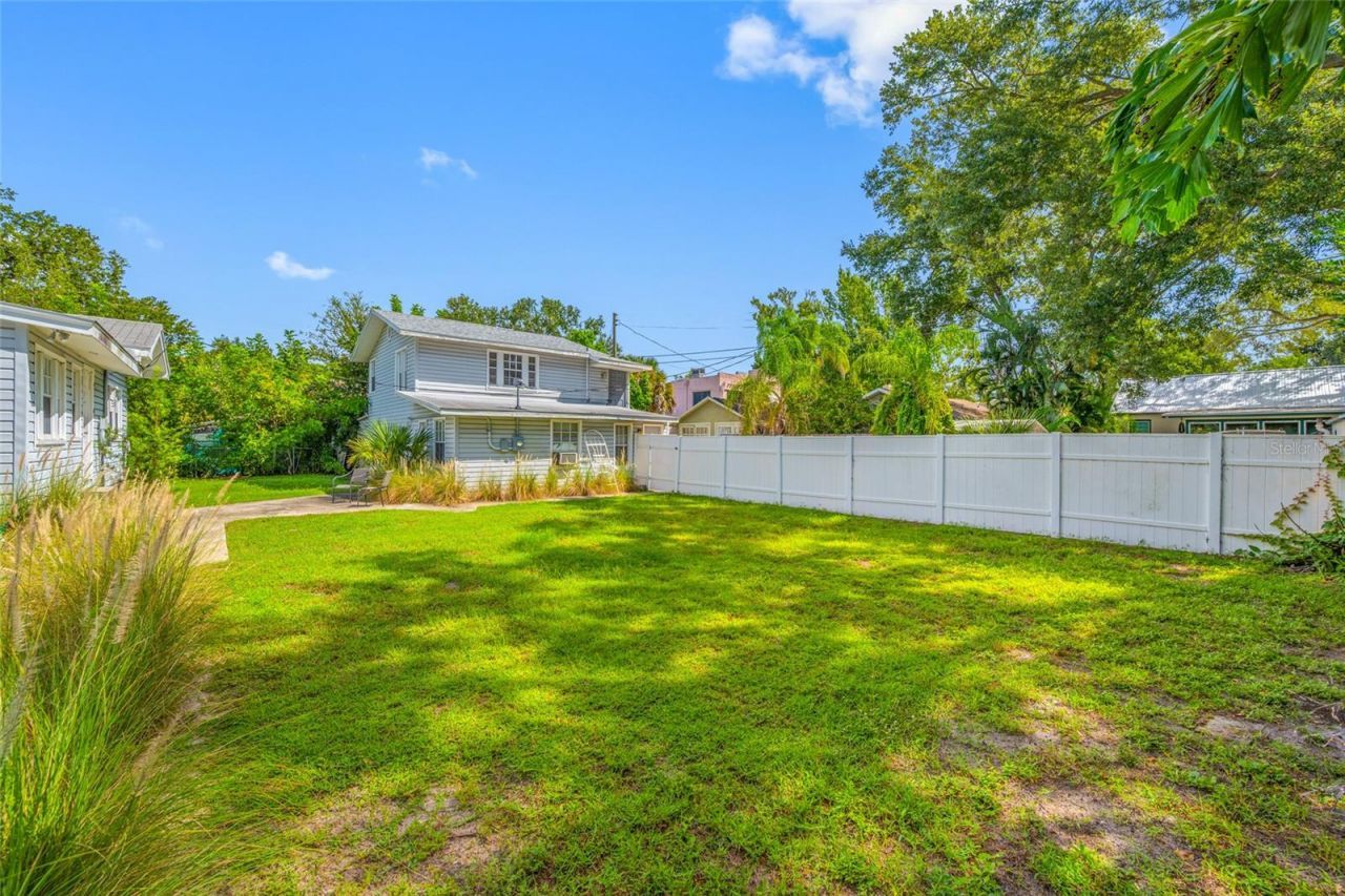 1225 11 Street N, Saint Petersburg, FL 33705 Photo