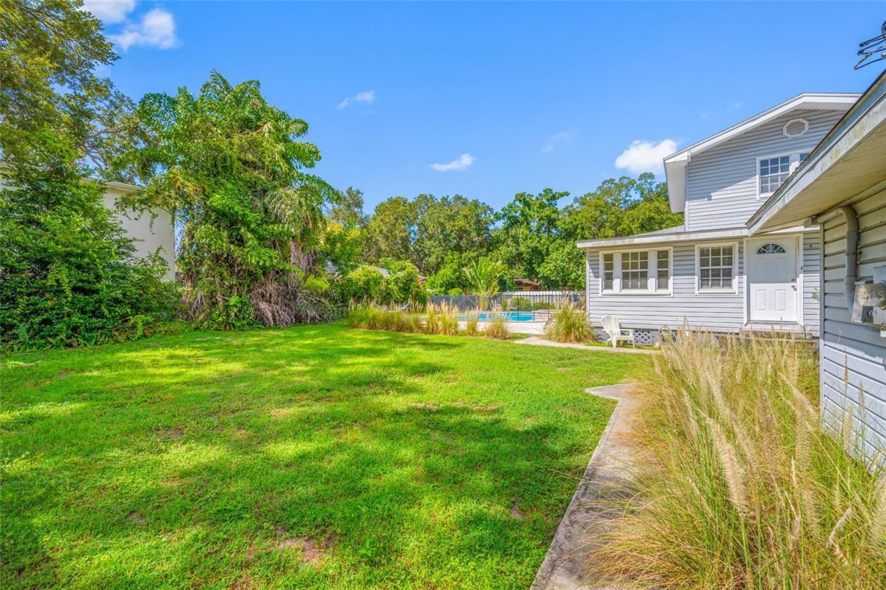 1225 11 Street N, Saint Petersburg, FL 33705 Photo