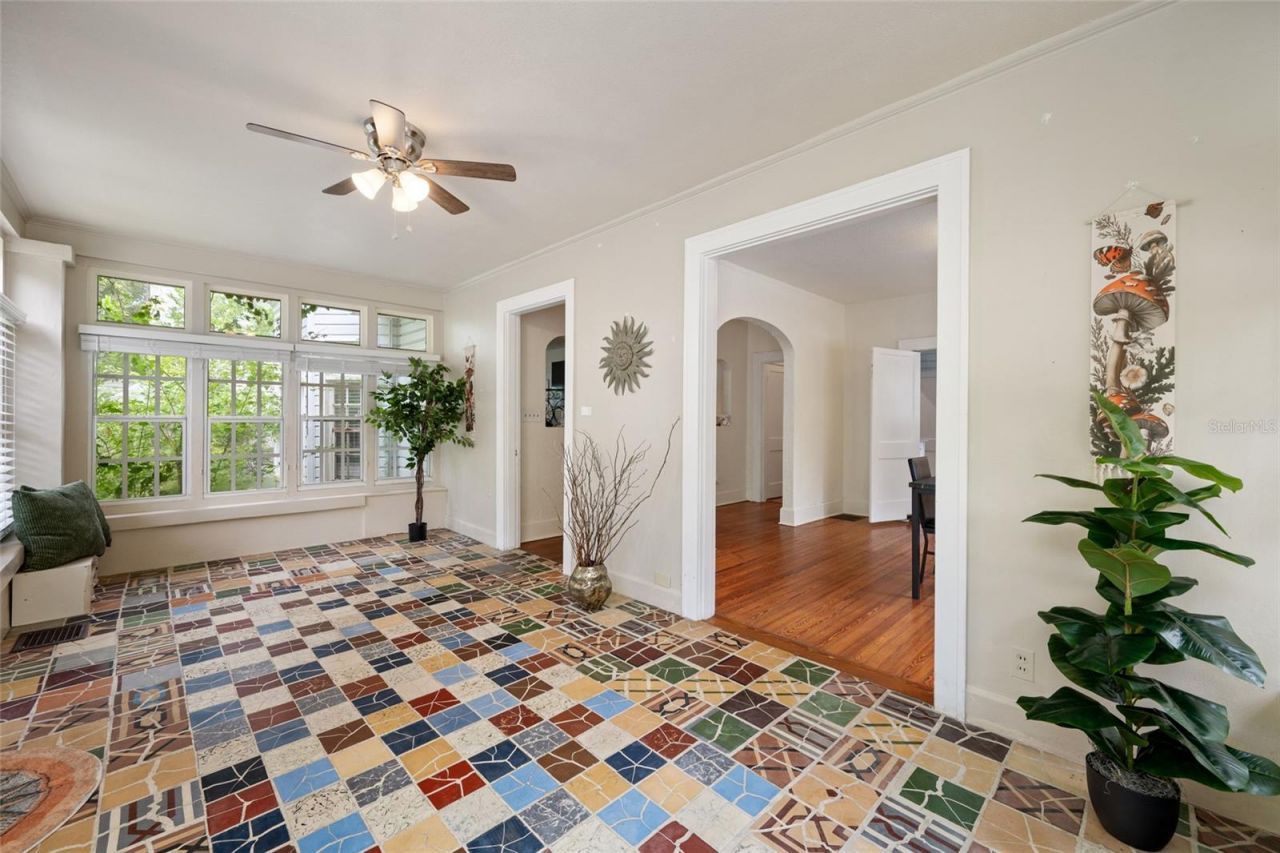 1225 11 Street N, Saint Petersburg, FL 33705 Photo