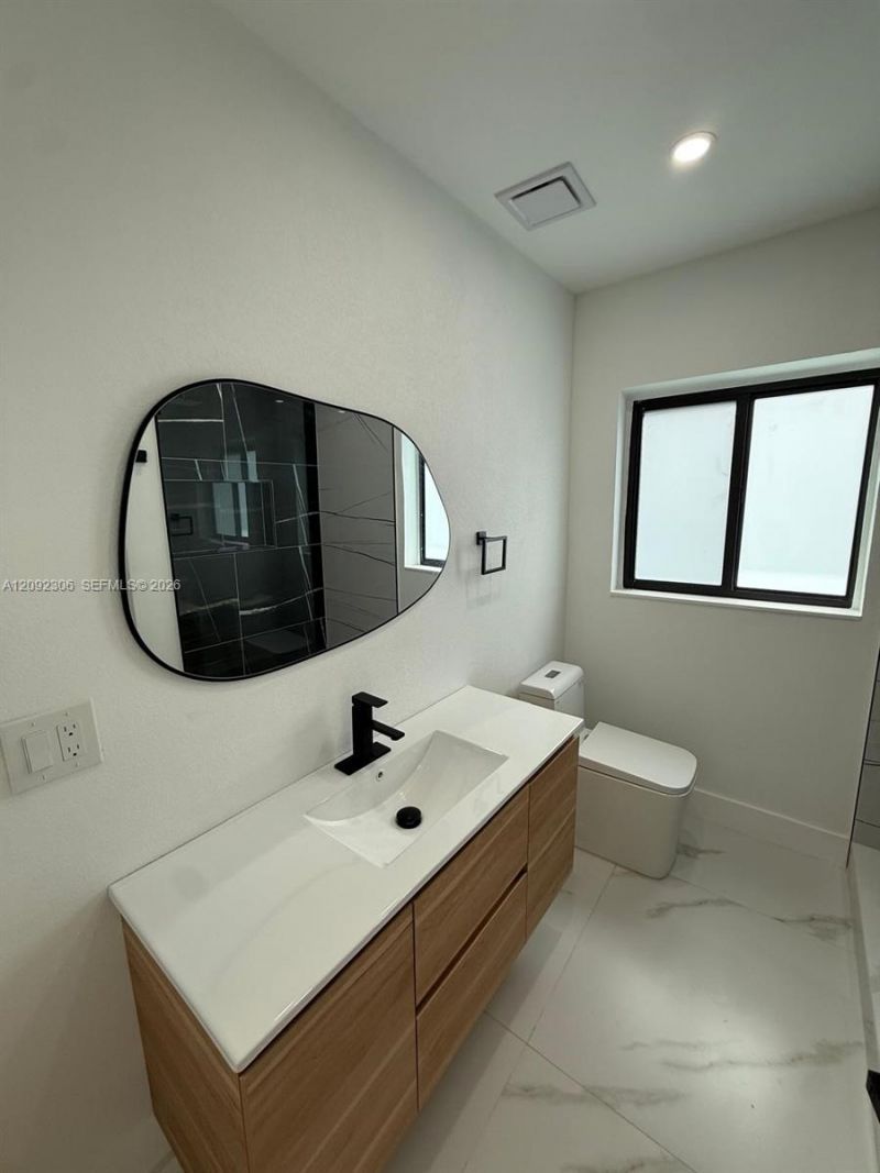 2350 SW 22nd Ave , Miami, FL 33145 Photo