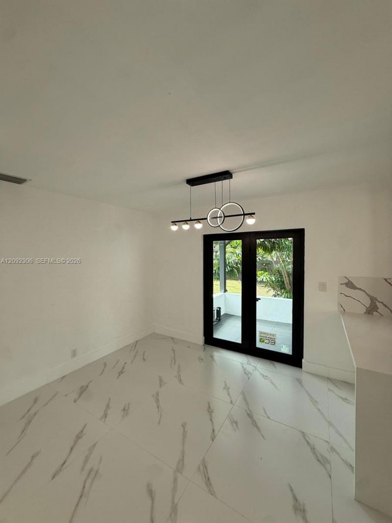 2350 SW 22nd Ave , Miami, FL 33145 Photo