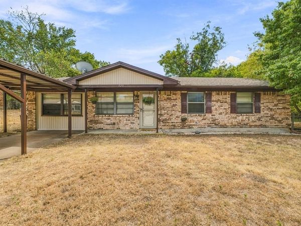 525 Vine Street, Weatherford, TX 76086