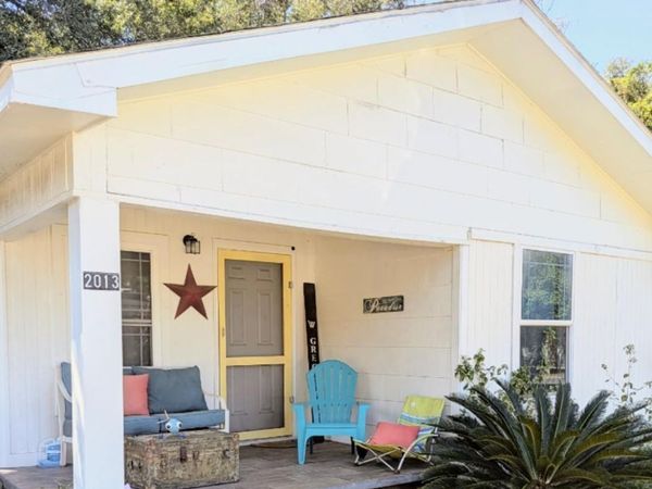 2013 W Gregory St, Pensacola, FL 32502