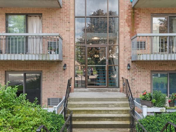 65 Commons Dr, Unit 306, Shrewsbury, MA 01545