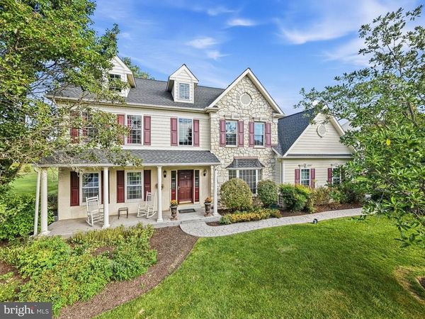 8 CAMERON COURT, EXTON, PA 19341
