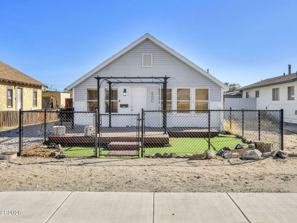 280 E Front Street, Fallon, NV 89406