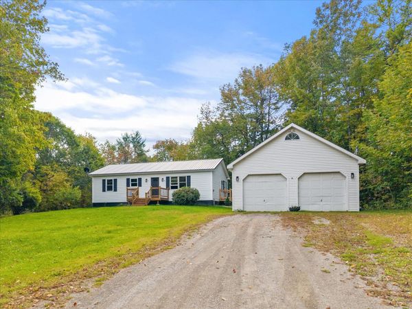 25 Brandy Lane , Hudson, ME 04449