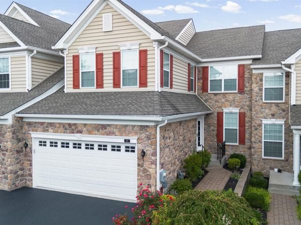 412 SHENANDOAH DRIVE , COLLEGEVILLE, PA 19426