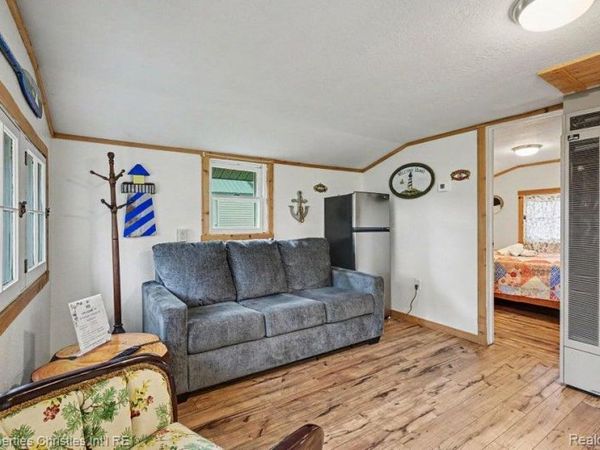 5124 Beechwood Avenue , Unit 8, Bagley Township, Mi 49735