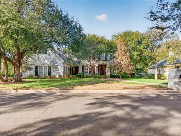 141 Shady Trail , McGregor, TX 76657