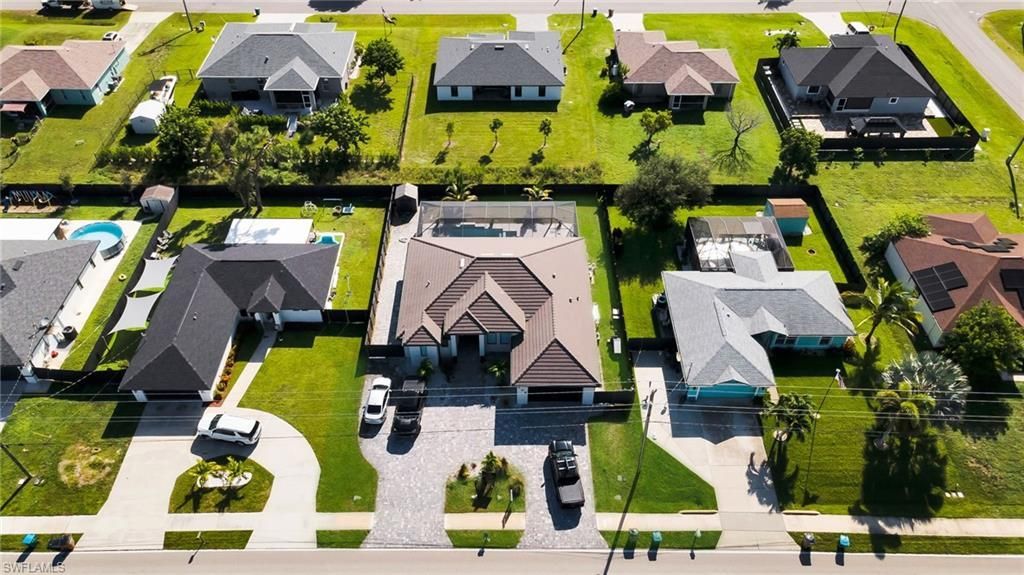 209 Chiquita Blvd N, Cape Coral, FL 33993 Photo