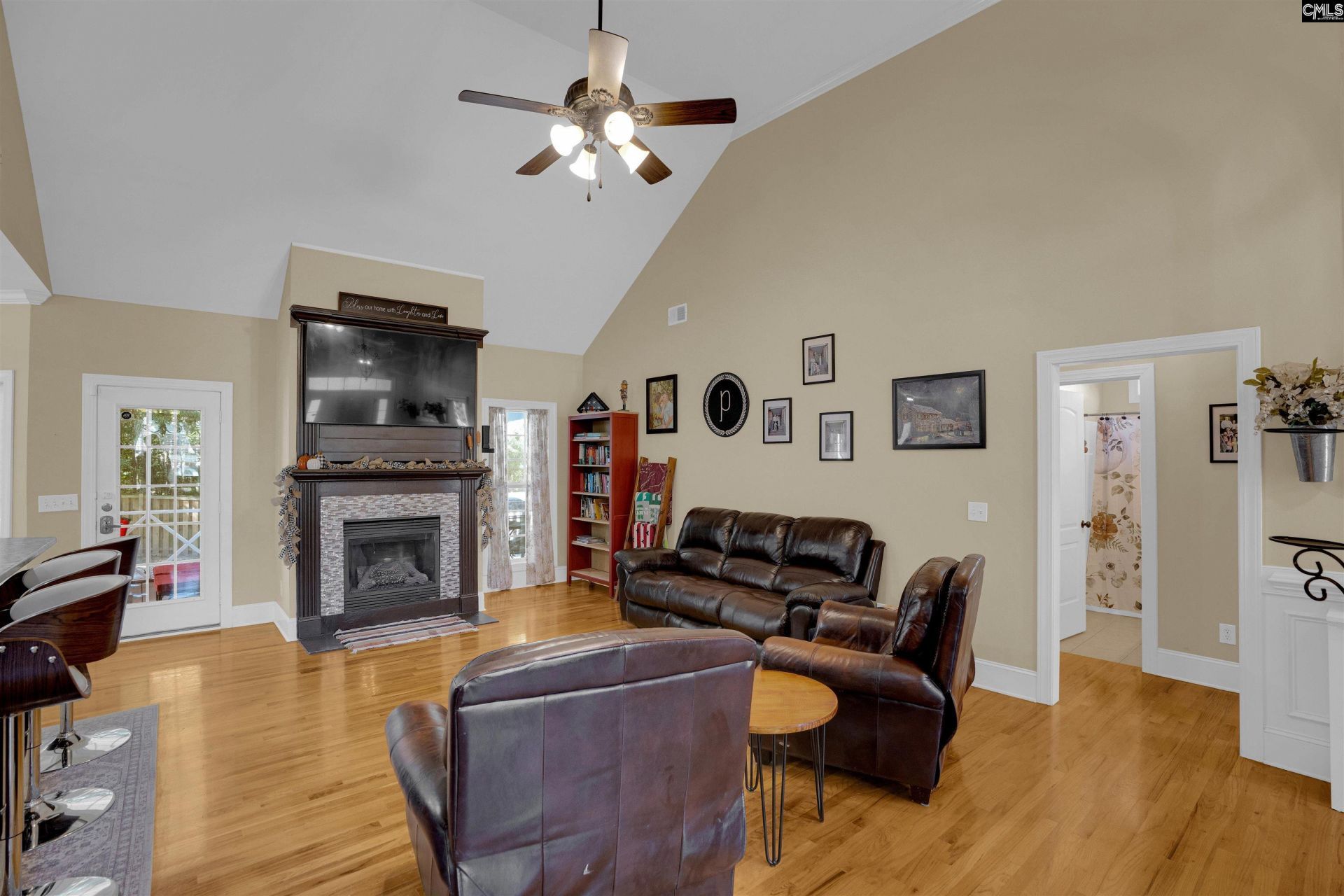 582 Village Church Drive  Photo 5