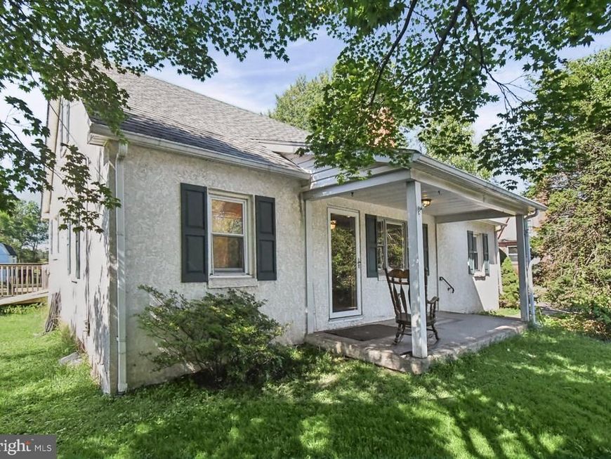 61 N Township Line Road, Royersford, PA 19468 Main Photo