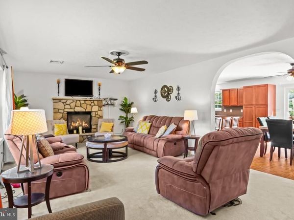 2742 LONG POND ROAD , LONG POND, PA 18334